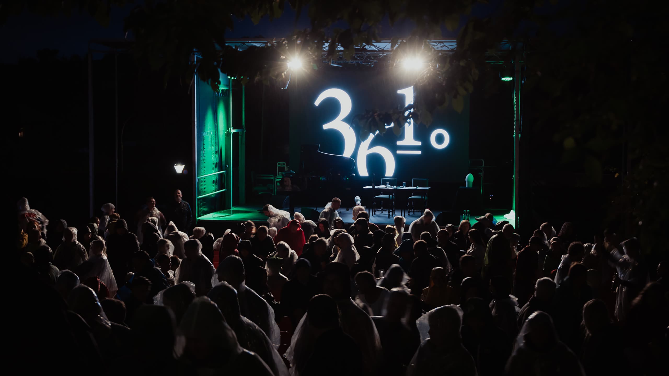 361_schiach_2_RZ_2560x1440