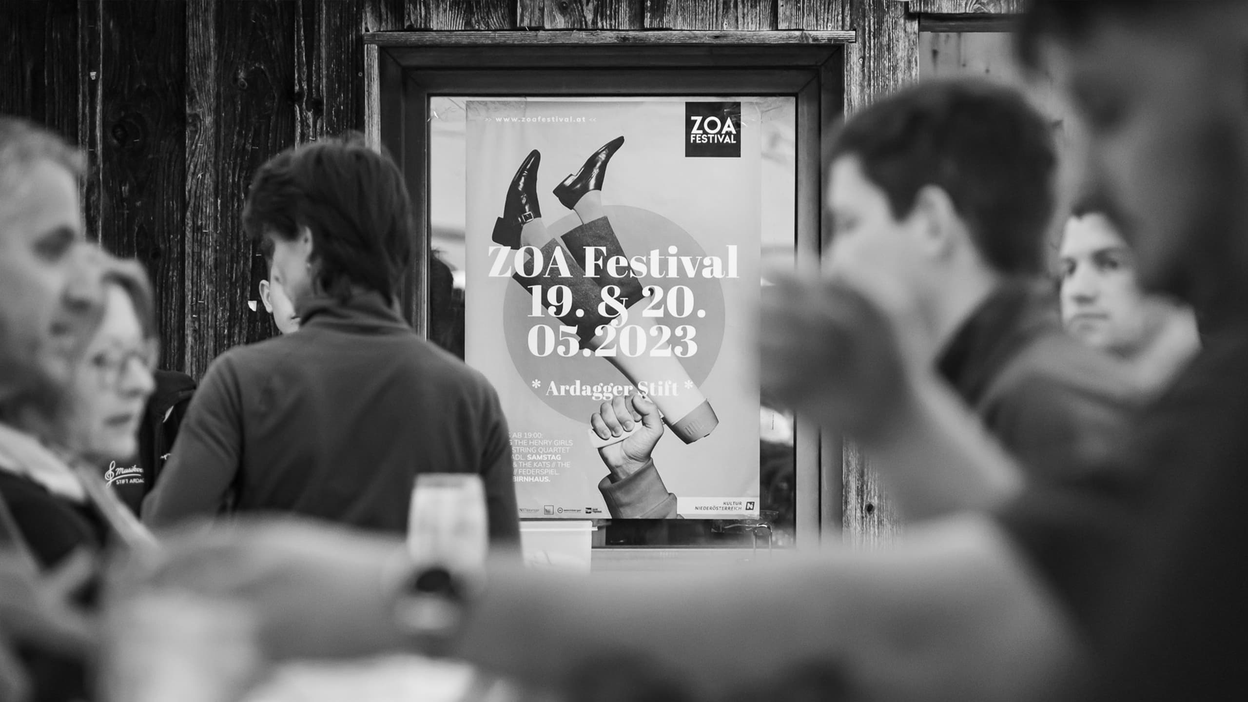 ZOA_VA_15_2560x1440_RZ